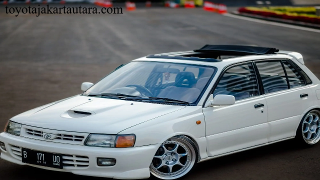 Transformasi Toyota Starlet 1.3 SE Gaya Restomod Ketum ISC